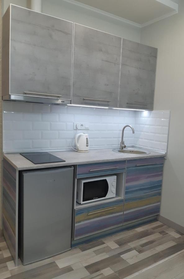 Apartmens On St. Fesenkovskaya 15 Apartment Харков Екстериор снимка